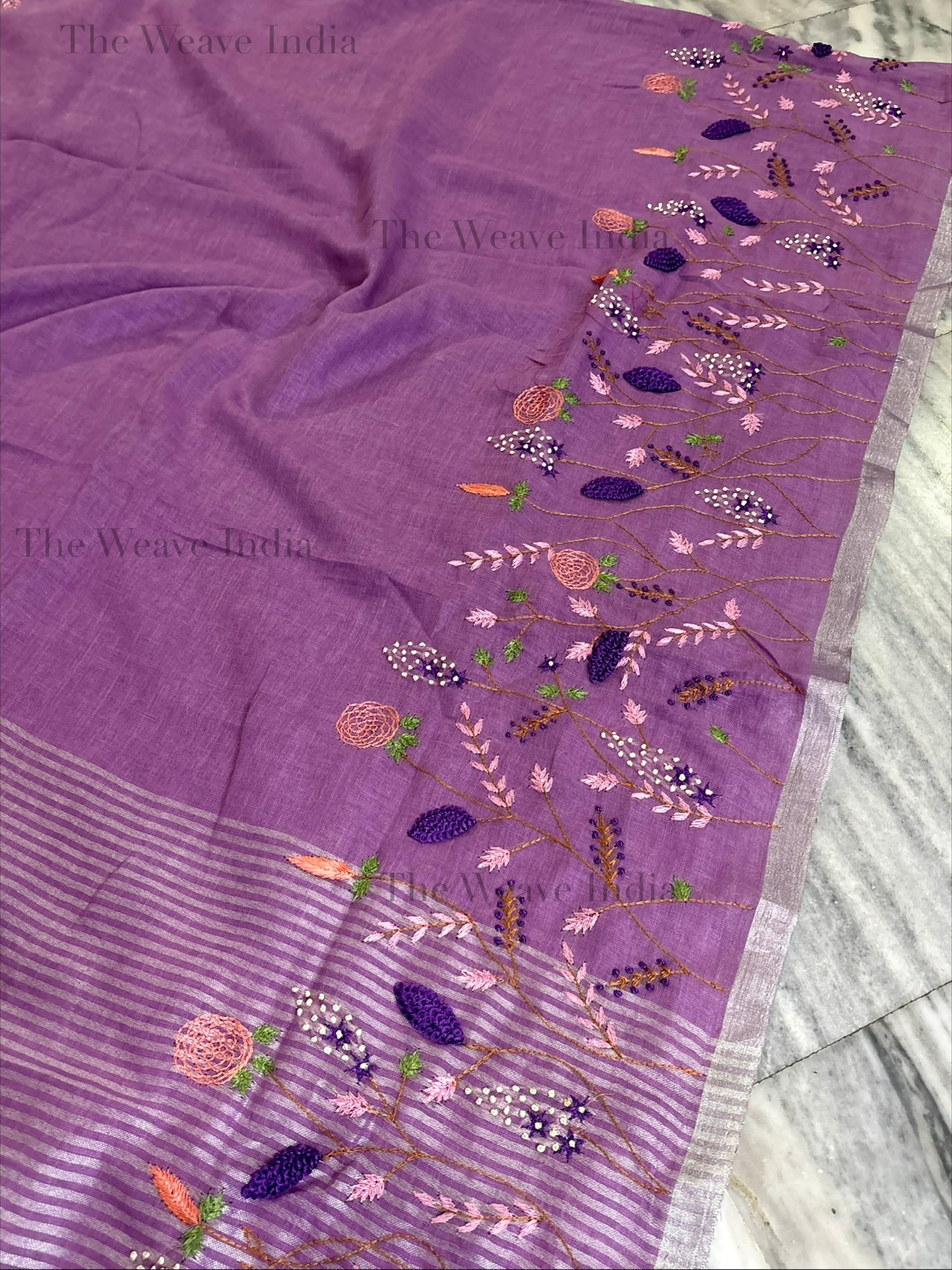 Orchid Bloom Linen Knot Saree - Image 6