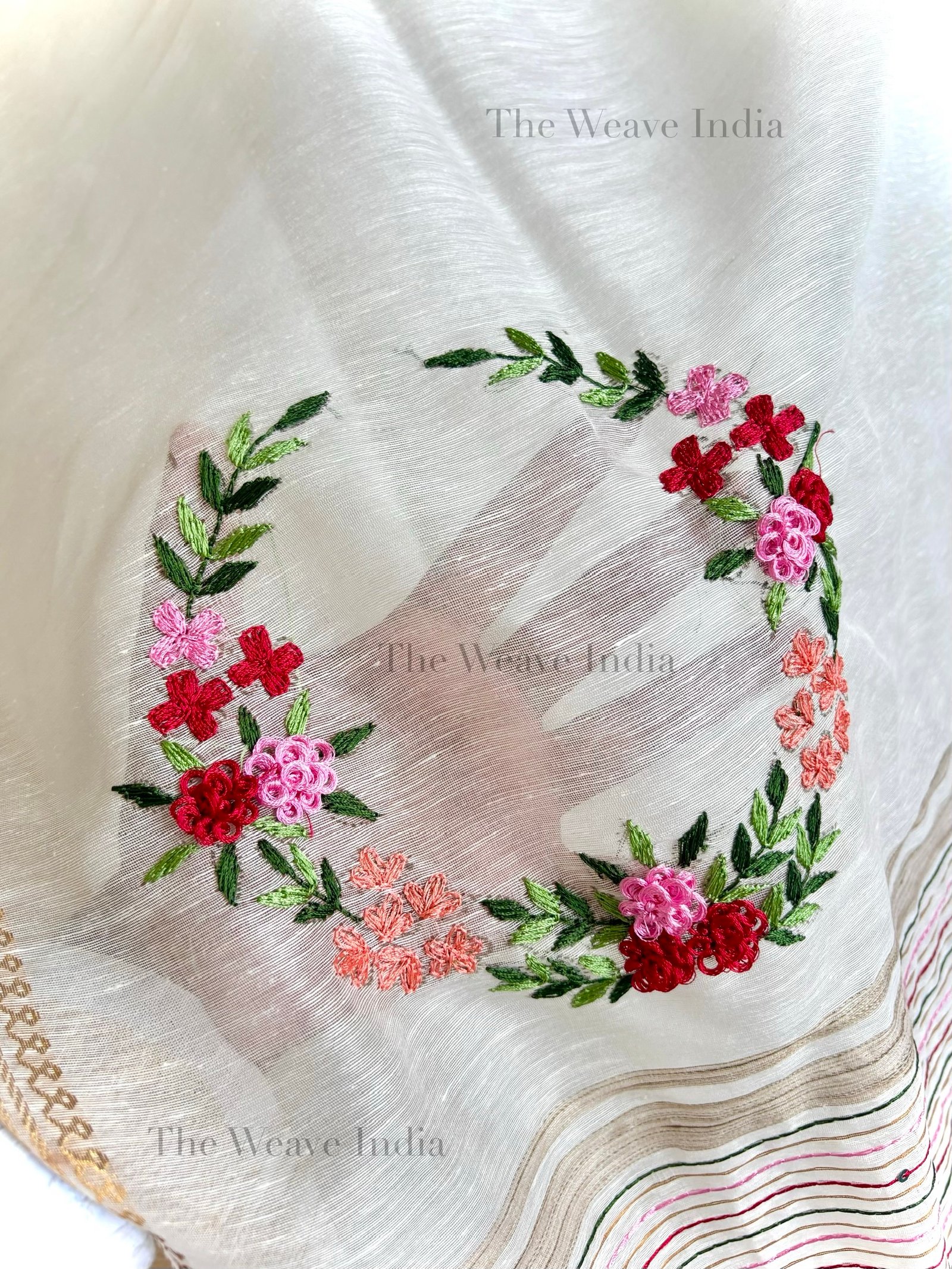 Pearl White Handmade Linen Silk Saree - Image 2