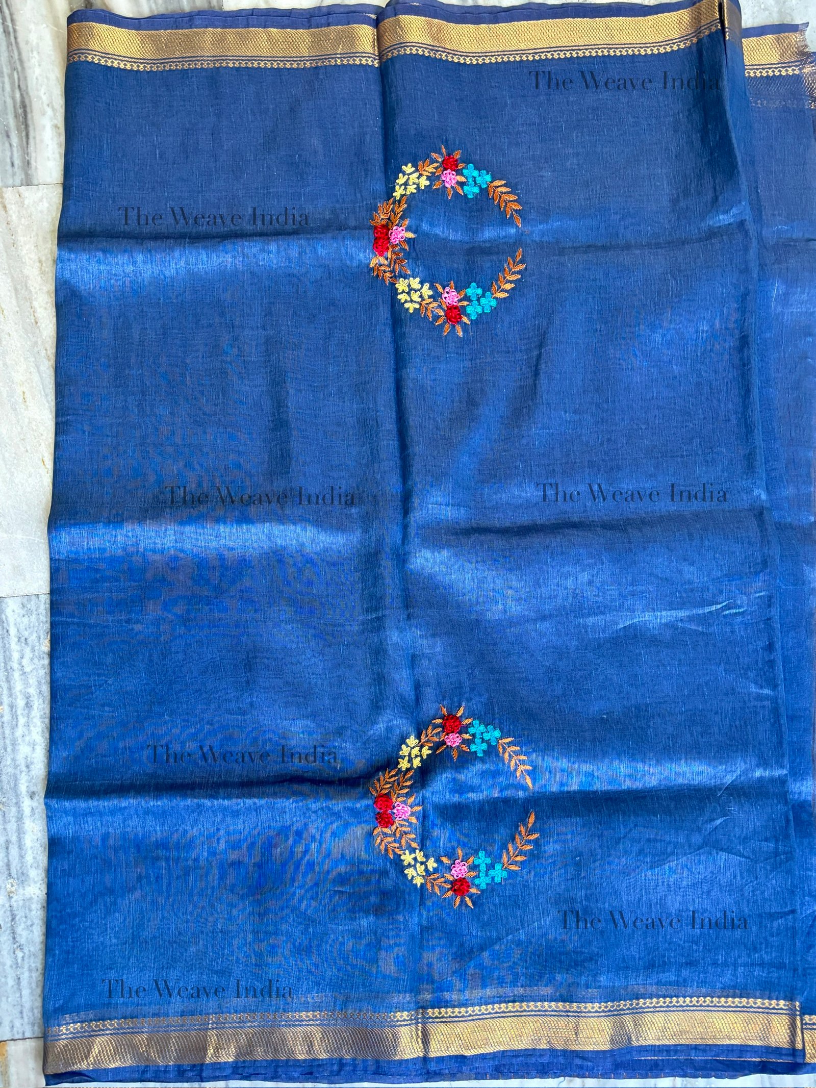 Indigo Aura Handmade Linen Saree - Image 3